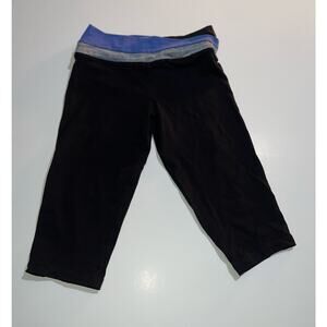 Calvin Klein performance black & blue capris leggings